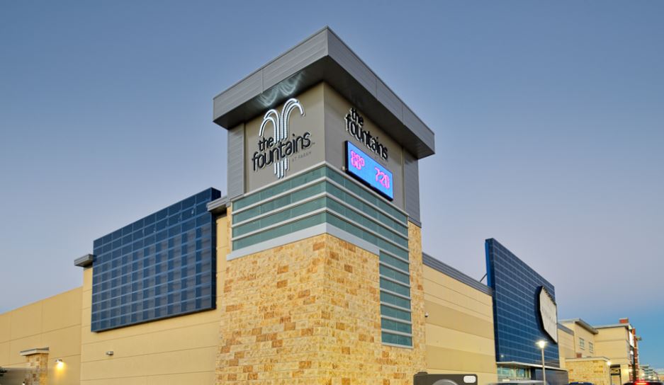 El Paso, TX Shopping Mall, The Fountains at Farah